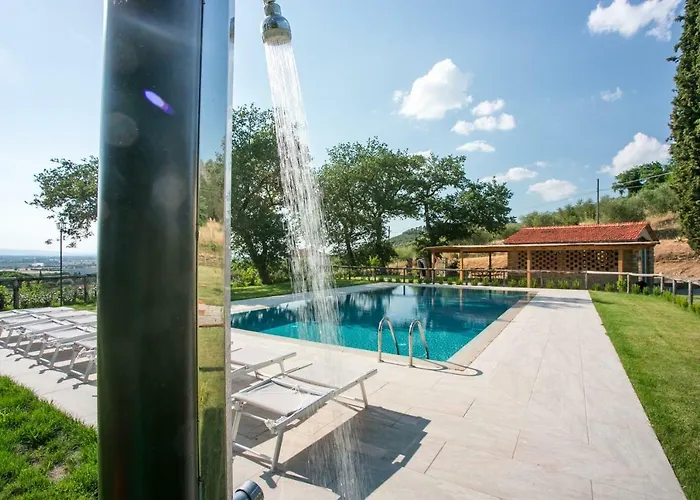 Mezzavia * קורטונה