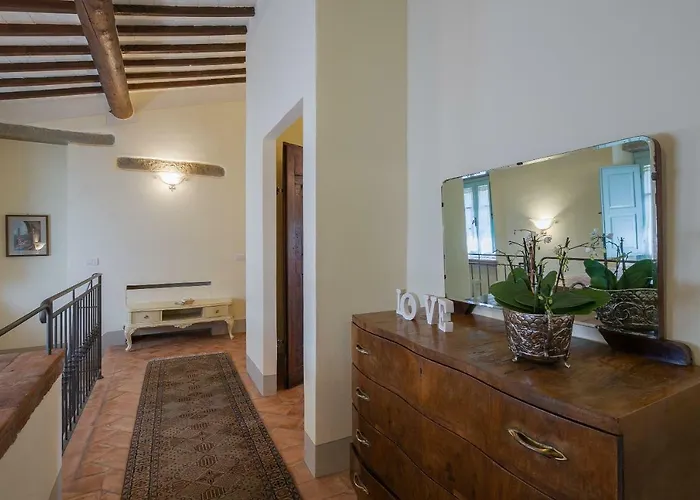 Mezzavia Vila Cortona