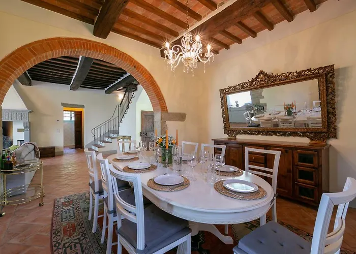 Mezzavia Villa Cortona